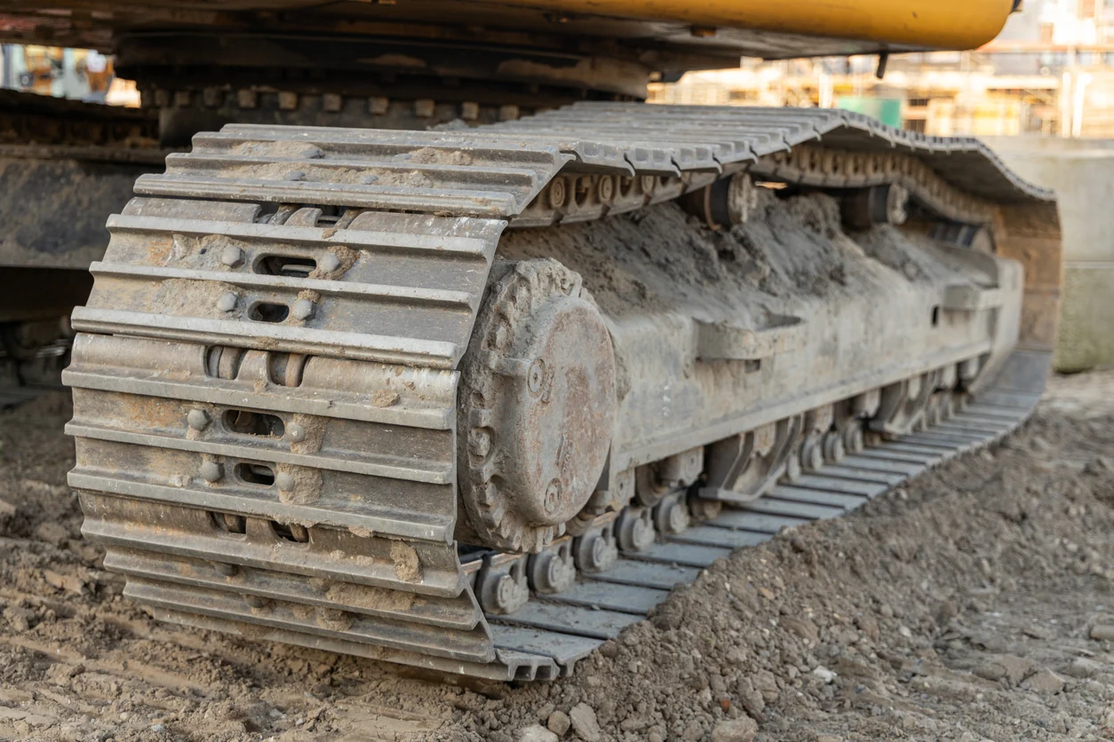 Excavator undercarriage wear